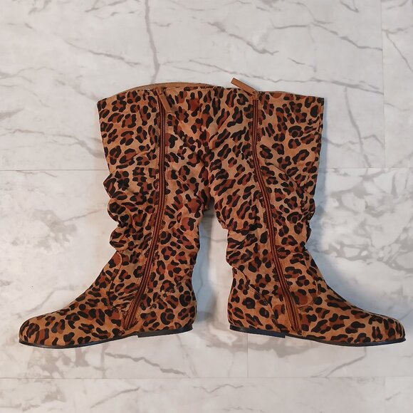 Leopard Look Scrunch Calf Boots for Women - Picture 2 of 4